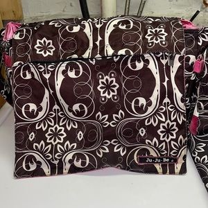 Jujube messenger diaper bag